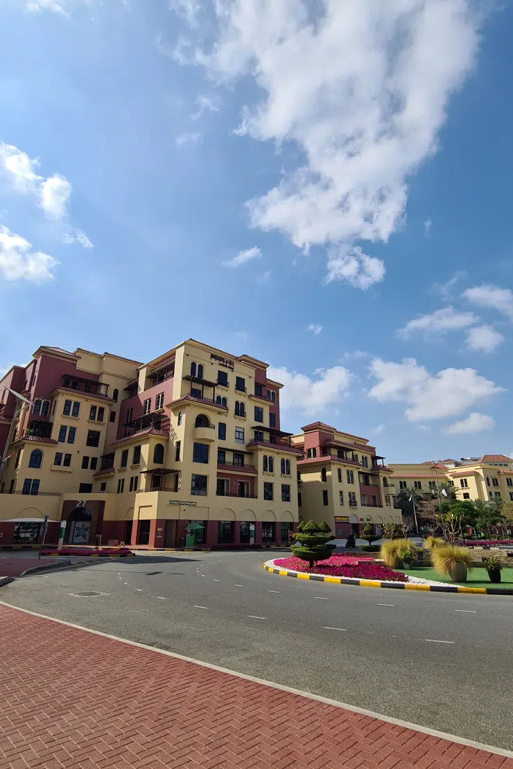 Ibn Sina Building, Bur Dubai in Dubai