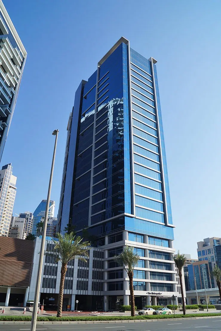 Metropolis Tower, Business Bay in Dubai