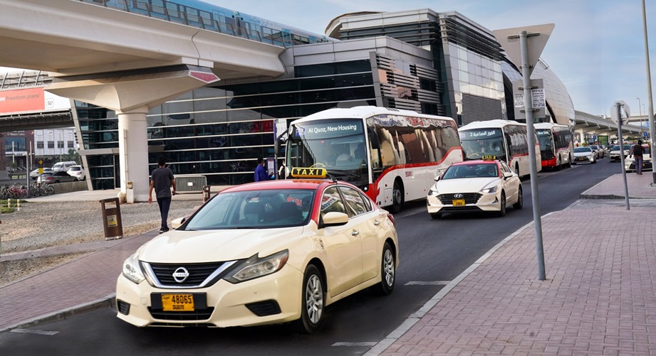 Taxi Rides in Dubai