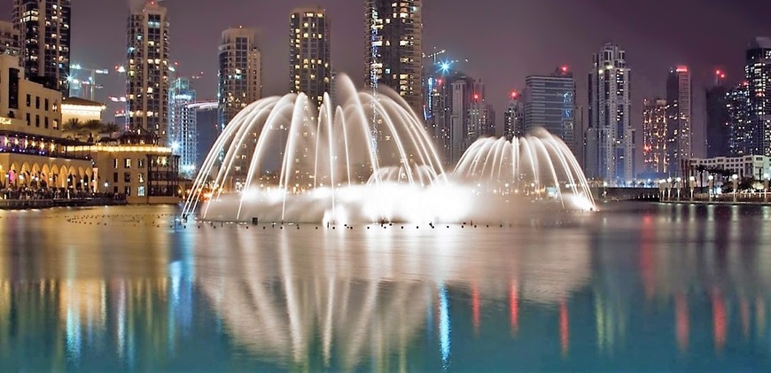 The Dubai Fountain: A Spectacular Display of Water, Light, and Music